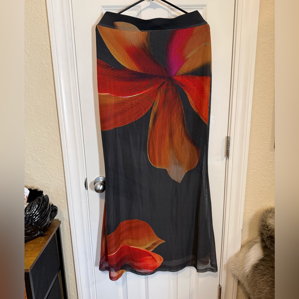Black and Orange Mesh Floral Maxi Skirt - Picture 3 of 3